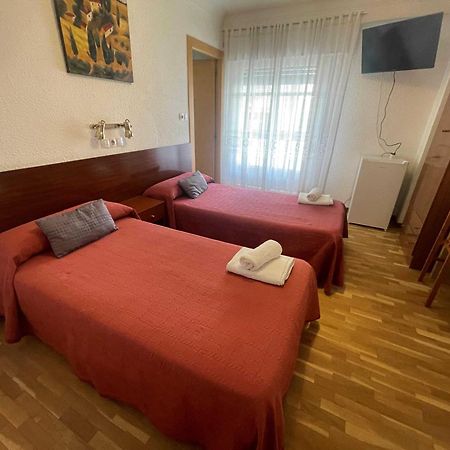 Hostal Cumbre Zaragoza Ngoại thất bức ảnh