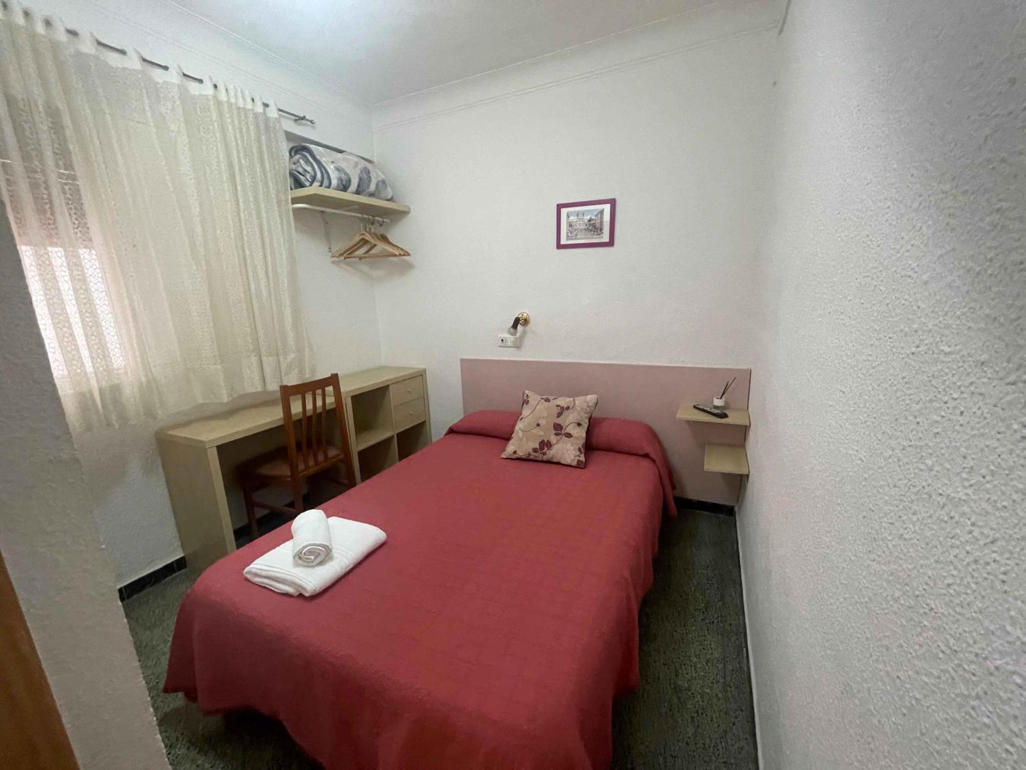 Hostal Cumbre Zaragoza Ngoại thất bức ảnh