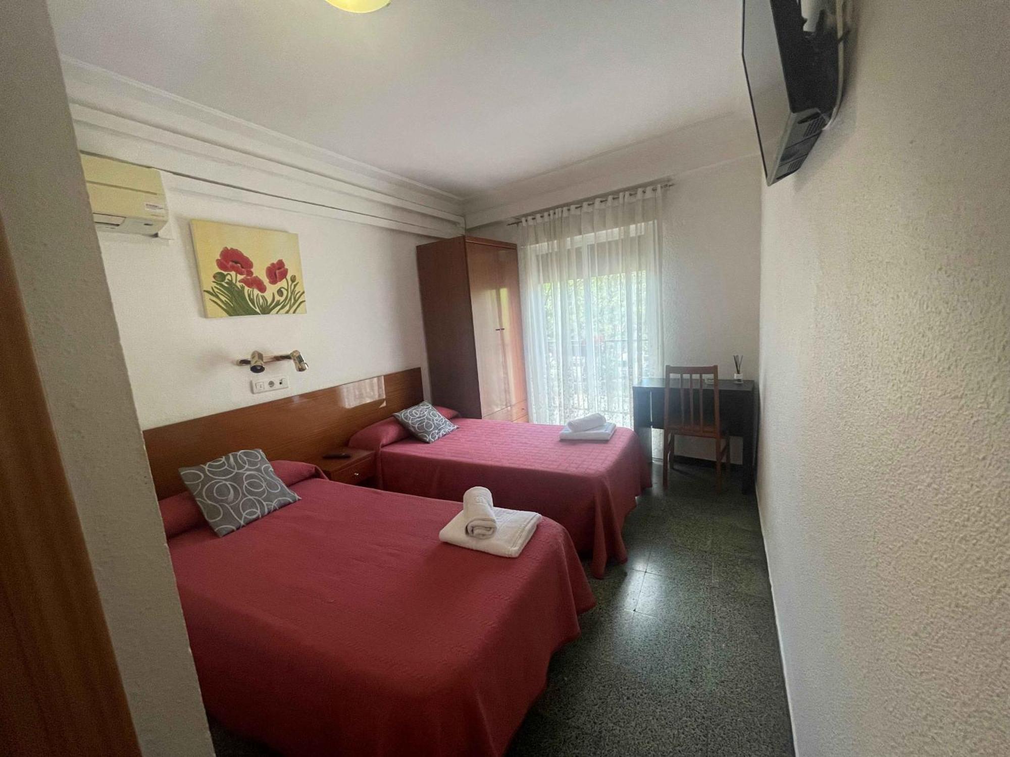 Hostal Cumbre Zaragoza Ngoại thất bức ảnh