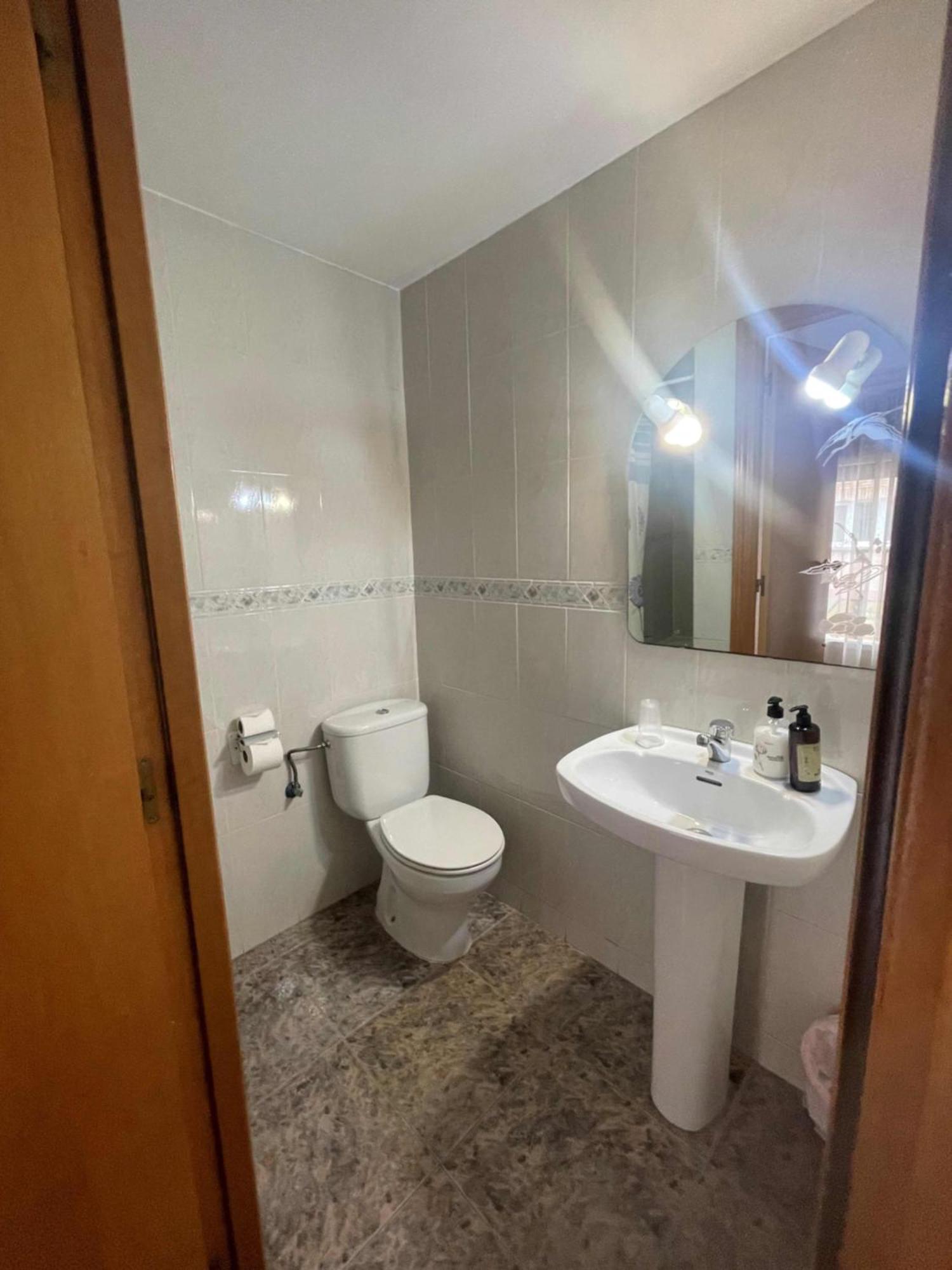 Hostal Cumbre Zaragoza Ngoại thất bức ảnh