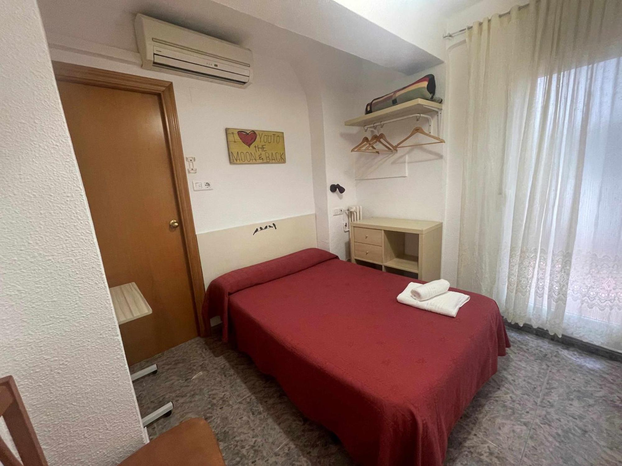 Hostal Cumbre Zaragoza Ngoại thất bức ảnh